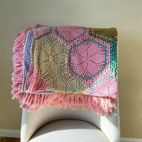 VTG Handmade Crochet Blanket Throw Spring Pastel Tassel Fringe Trim 82'' x 82'' - Picture 2 of 11